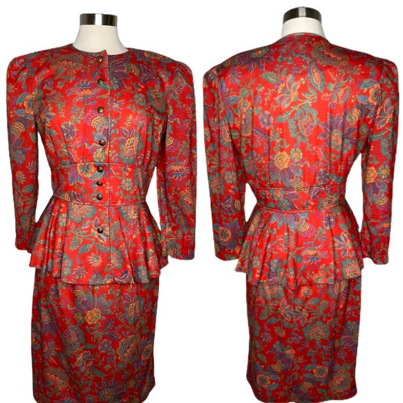 Vintage Dresses & Skirts - Vintage 80's PERI Petites Blazer & Skirt Suit